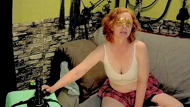 Scarlett Switch online show from 07.23.26