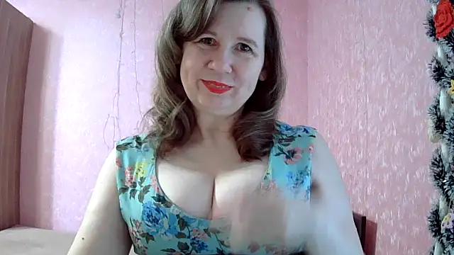Snapshot of Starsan chatting on 07.28.26 Starsan online show from 07.28.26