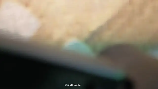 Carolblonde online show from 04.18.26