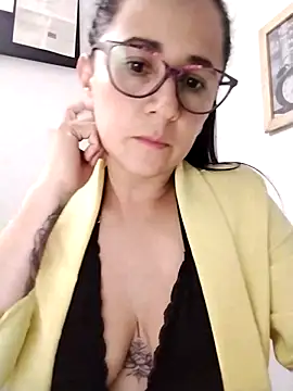 Alanna 11 online show from 03.06.25