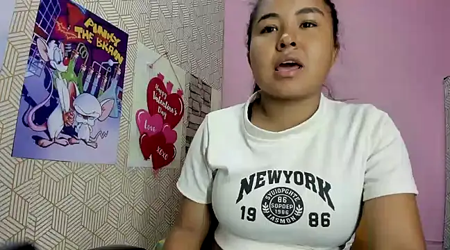 camilagreeco online show from 02.13.25