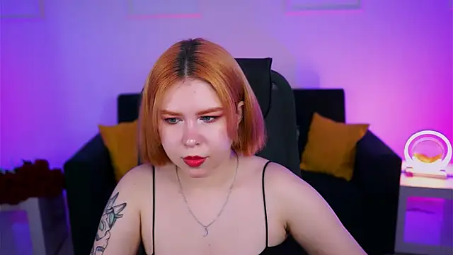 MitsukiMun online show from 02.19.25