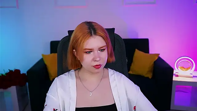 MitsukiMun online show from 02.19.25