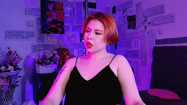 MitsukiMun online show from 02.25.25