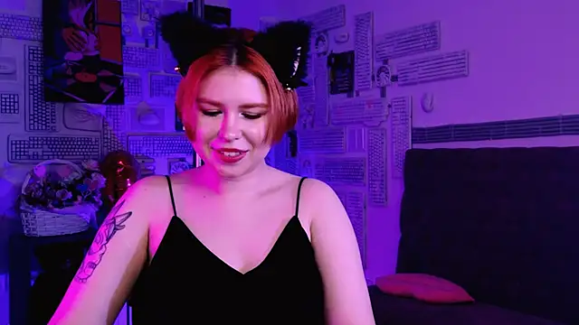 MitsukiMun online show from 02.25.25