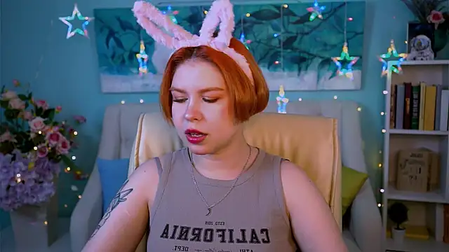 MitsukiMun online show from 02.28.25