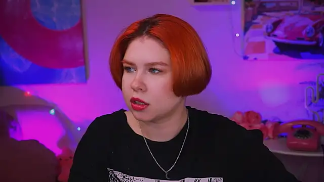 MitsukiMun online show from 03.08.25