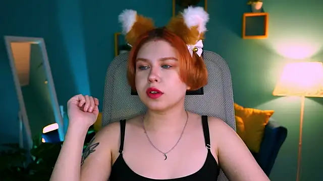 MitsukiMun online show from 03.12.25