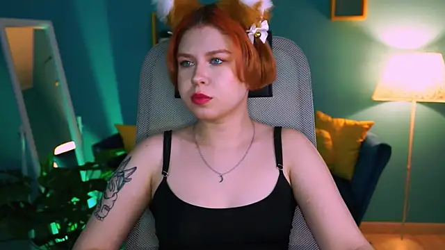 MitsukiMun online show from 03.12.25