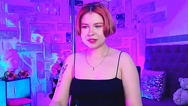 MitsukiMun online show from 03.14.25