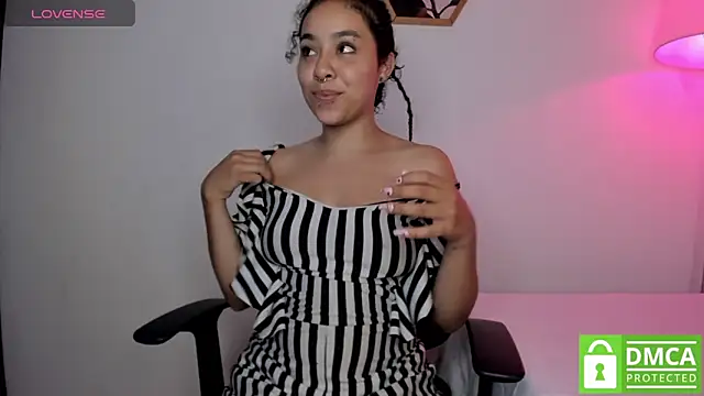 Dhalila  online show from 11.14.25