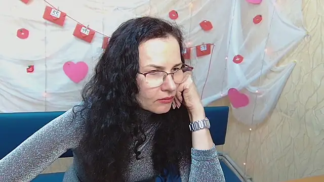 Miroslava Happi online show from 02.28.25