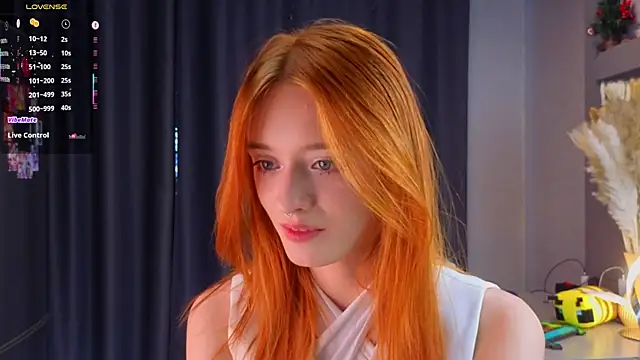 Hisoka akerley online show from 02.28.25