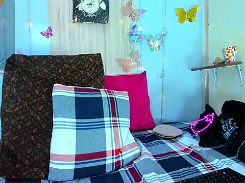 corynatayler online show from 03.25.26