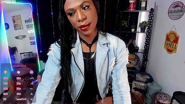 anuvyz miller  online show from 11.19.25