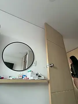 KarolVega- online show from 11.12.25