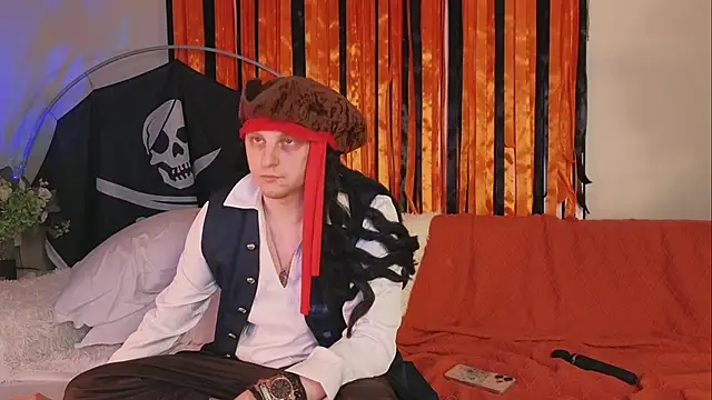 Snapshot of Saint_Vicious chatting on 10.28.25 Saint Vicious online show from 10.28.25