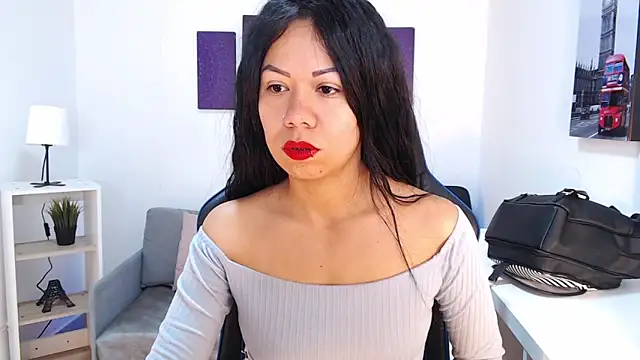 Katelady online show from 10.26.25