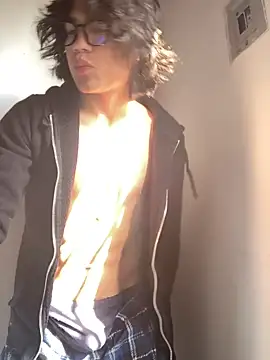 Snapshot of shadowsofgarden chatting on 02.17.25 shadowsofgarden online show from 02.17.25