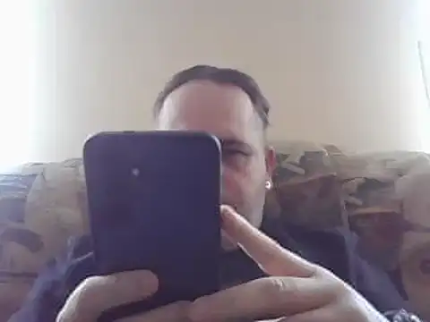 Snapshot of Szolga10 chatting on 03.02.25 Szolga10 online show from 03.02.25