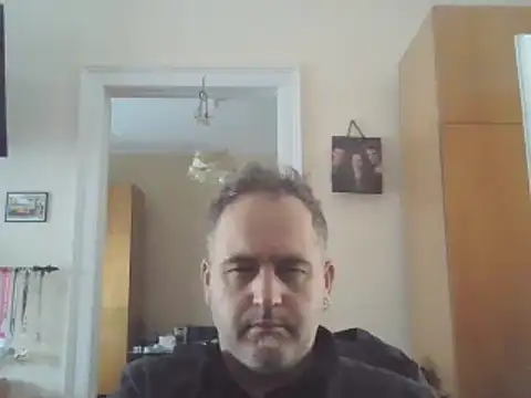 Snapshot of Szolga10 chatting on 09.27.25 Szolga10 online show from 09.27.25