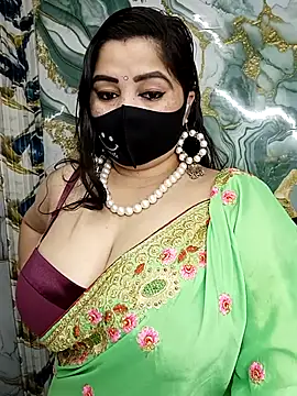 Snapshot of seetatiwari chatting on 11.14.25 seetatiwari online show from 11.14.25