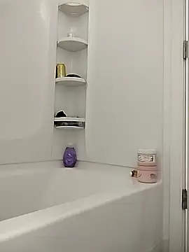 Snapshot of NorthStar907 chatting on 09.16.25 NorthStar907 online show from 09.16.25