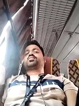 Vij717 online show from 02.20.25
