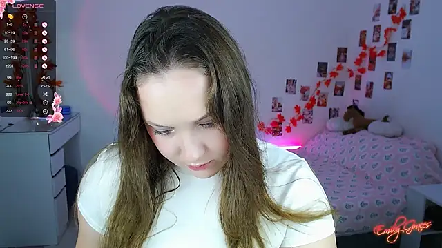 EmilyxxGraces online show from 12.03.25