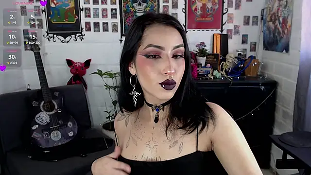Nyx Blackmoon online show from 02.15.25