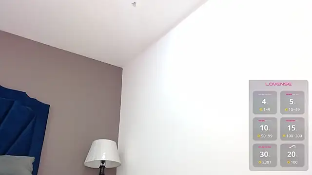 Snapshot of KatiaFosterr chatting on 10.30.25 KatiaFosterr online show from 10.30.25