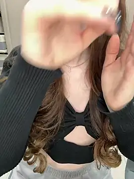 Jackie White  online show from 03.19.25