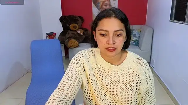 Snapshot of sweet_ahinara chatting on 10.11.25 sweet ahinara online show from 10.11.25