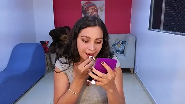 Snapshot of sweet_ahinara chatting on 10.29.25 sweet ahinara online show from 10.29.25