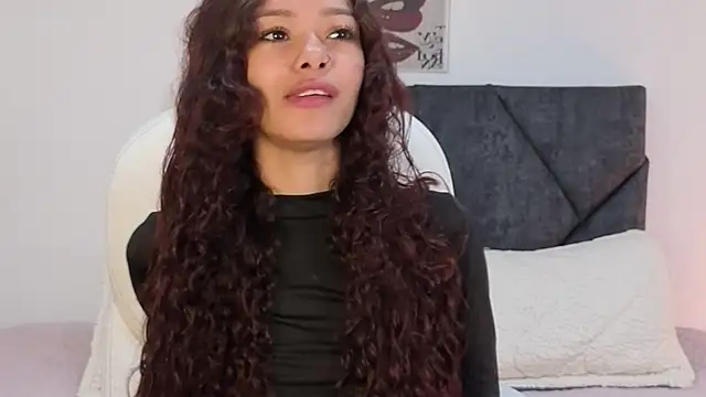 sara sharma  online show from 10.14.25