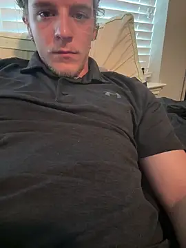 Snapshot of theycallmes3x chatting on 03.18.25 theycallmes3x online show from 03.18.25