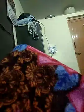 Snapshot of venky2026 chatting on 02.12.25 venky2026 online show from 02.12.25