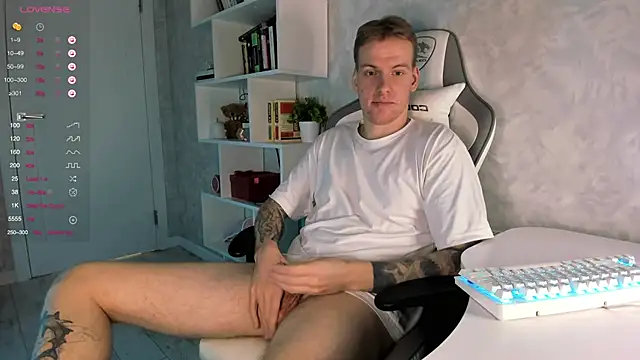 Snapshot of jaffersonlouis chatting on 03.19.25 jaffersonlouis online show from 03.19.25