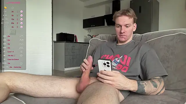 Snapshot of jaffersonlouis chatting on 09.26.25 jaffersonlouis online show from 09.26.25