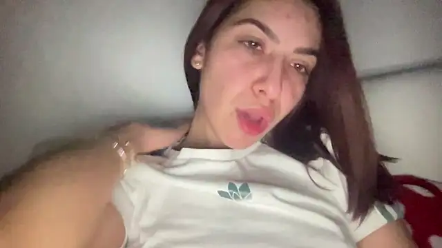 Snapshot of sarrah_rossy chatting on 03.02.25 sarrah rossy online show from 03.02.25