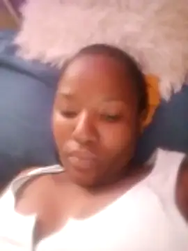 Snapshot of Coco_Nile chatting on 06.17.26 Coco Nile online show from 06.17.26