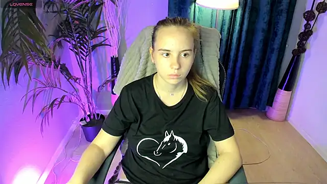 Lika 0ne online show from 10.07.25