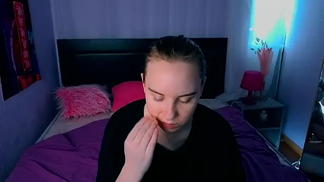 Lika 0ne online show from 03.28.26