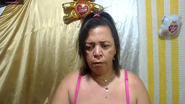 Snapshot of alina_maturehot chatting on 03.01.25 alina maturehot online show from 03.01.25
