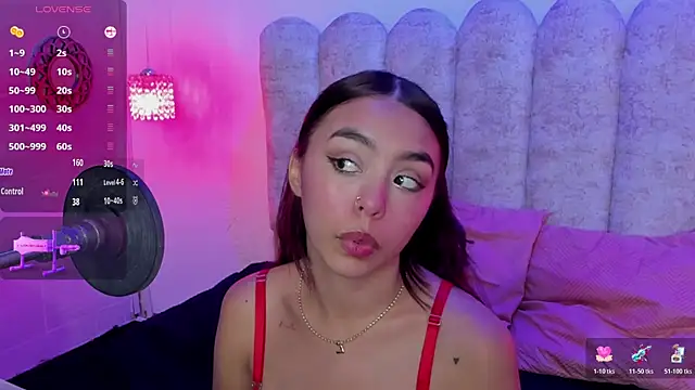 lanna brunette online show from 11.20.25