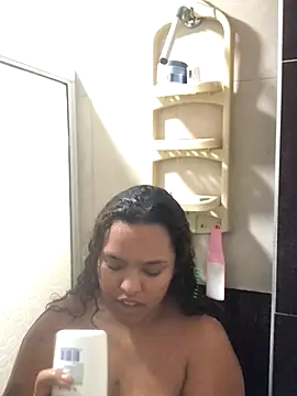 Snapshot of Anitta_bell chatting on 09.20.25 Anitta bell online show from 09.20.25