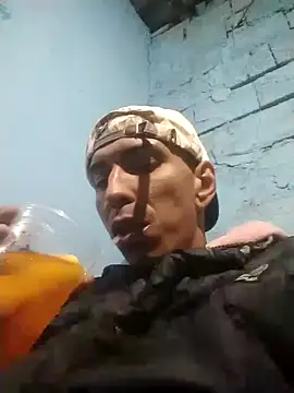 Snapshot of lukas25cmsp chatting on 09.27.25 lukas25cmsp online show from 09.27.25