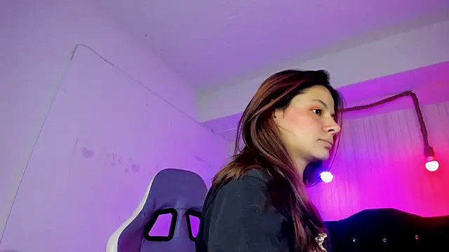 nicky angel1 online show from 10.11.25