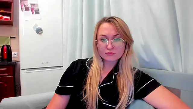 your Goddess Eva online show from 10.10.25