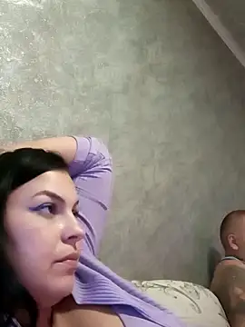 Greta Tamar online show from 10.15.25